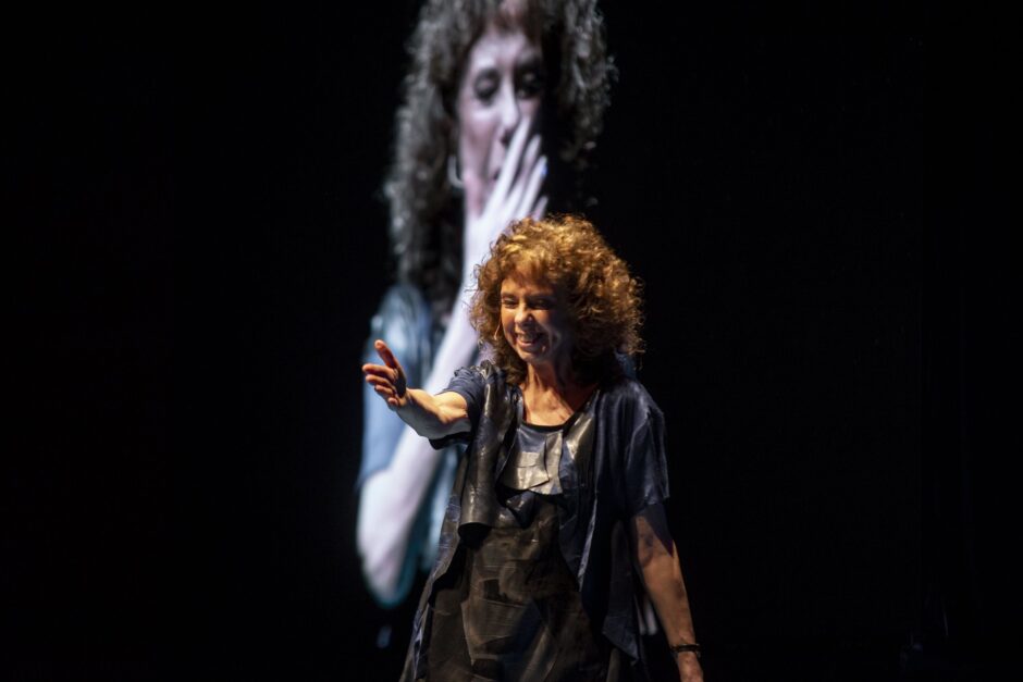 Laura Messing: “La obra muestra la fuerza que tenemos las mujeres cuando queremos hacer algo”